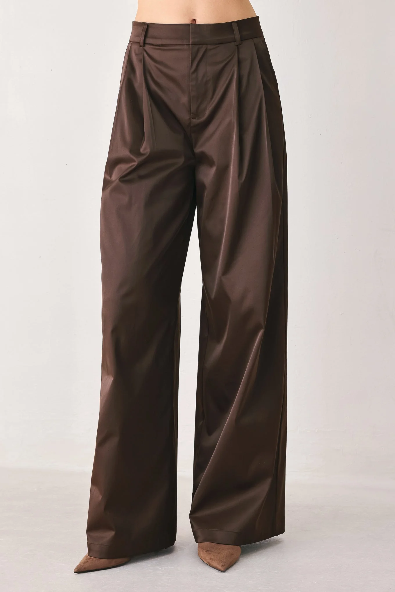 Sophisticated Parchment Relaxed-fit Woven Pants Minimalist