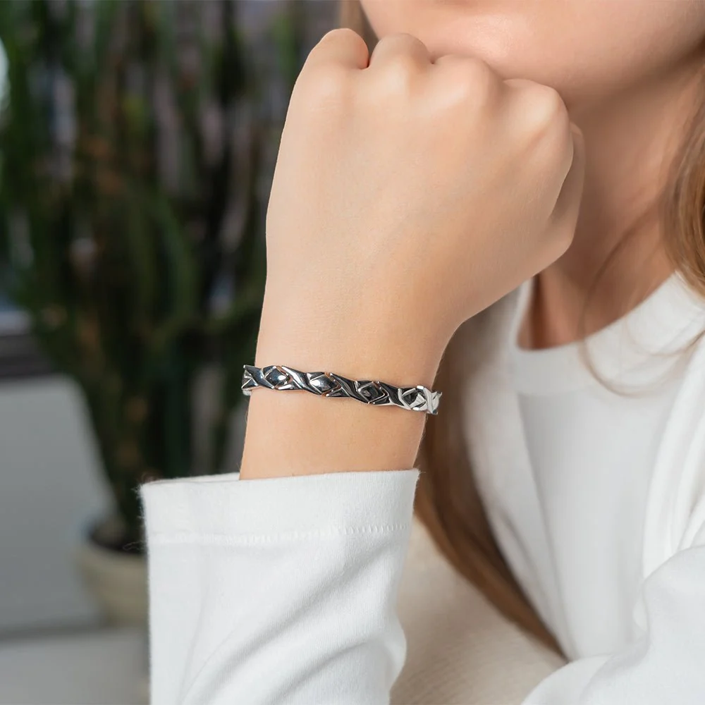 Functional Stainless Steel Energy Bracelet 4-in-1. Silver color. Models B032 Trendy