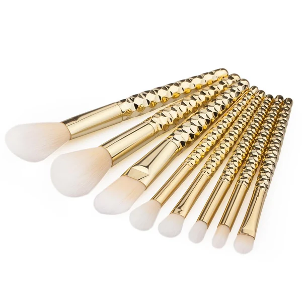 World-Class Set of 8 Pieces Makeup Brushes Tool for Eyes Face Nose Concealer Powder Cream Comestic High-End