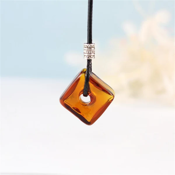 Advanced Maxbell Fashion Glass Brown Bottle Hole Perfume Oils Diffuser Pendant Necklace Chain Excellent