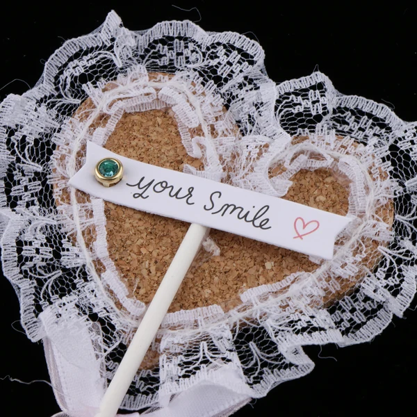 Convenient Maxbell Love Heart Shape Lace Cupcake Picks Toppers for Birthday Wedding Decoration Breathable