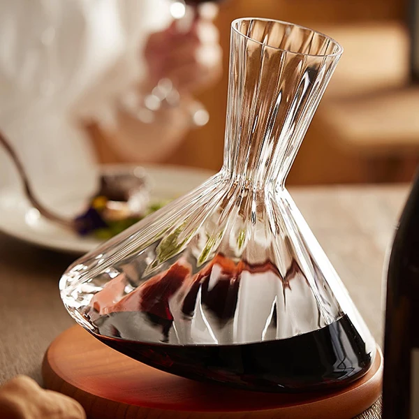 Artisan Maxbell Rotatable Wine Carafe Wine Accessories for Dining Room Vertical Stripes Innovative