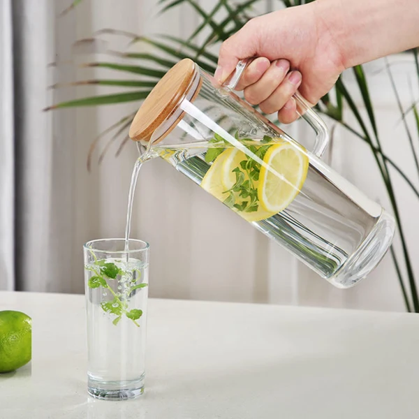 Innovative Maxbell 1.2L Water Pitcher Cold Water Bottle for Lemonade Juice Wooden Lid Comfortable