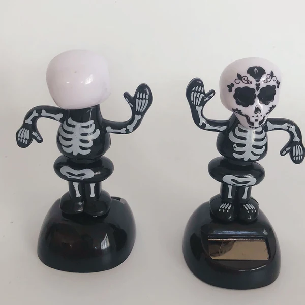 High-Grade Maxbell Solar Powered Dancing Figurine Home Car Ornament Kids Toy Gift Skeleton Man Reusable