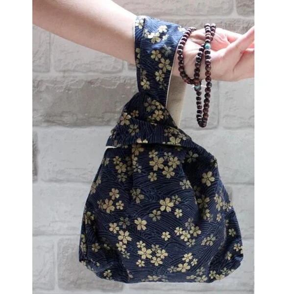 Top-Quality Maxbell Printed Waterproof Fabric By the Yard for Cushion Table Cloth Butterfly Classic