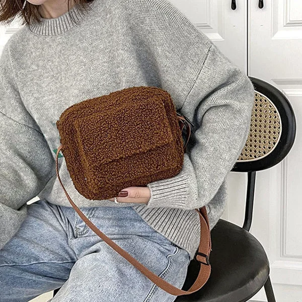High-End Maxbell Casual Plush Shoulder Bag Winter with Zipper Closure for Dating Daily Use Brown Exclusive