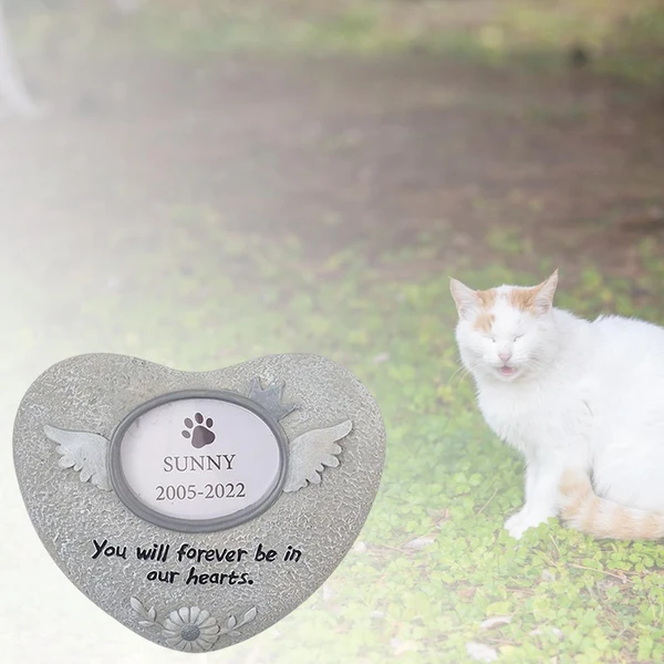 Relaxed Maxbell Memorial Headstone Resin Tombstone for Indoor Outdoor Yard Patio or Lawn Heart Green