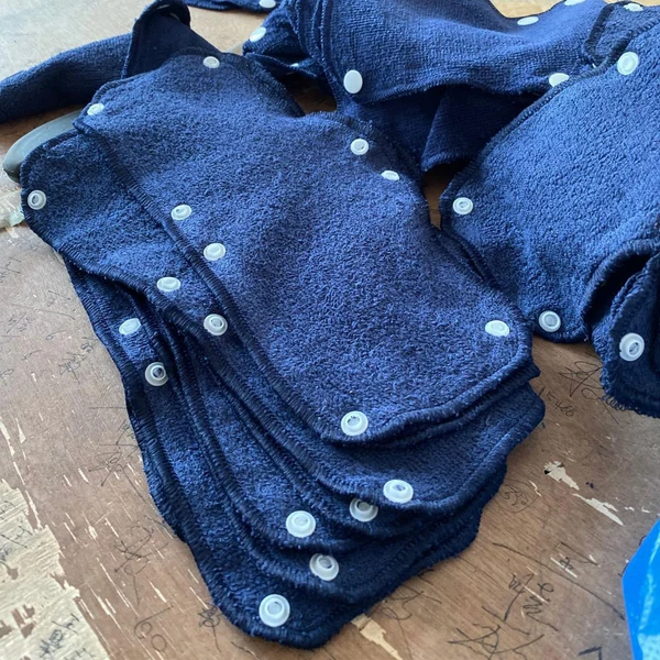High-End Maxbell 4Pcs Hard Hat Sweatband Terry Cloth Reusable Heat Dissipating dark blue Practical