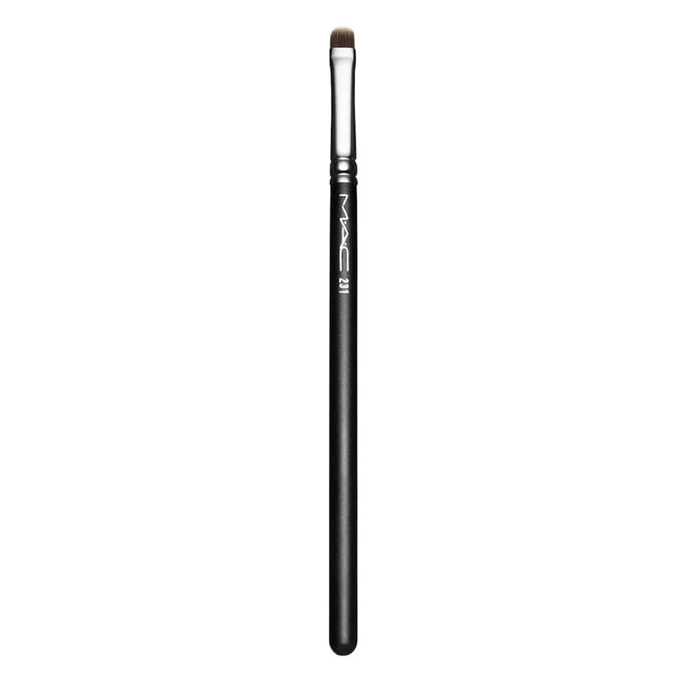 Excellent Mac Brushes - 231 Eye Shadow Brush eyes Safe