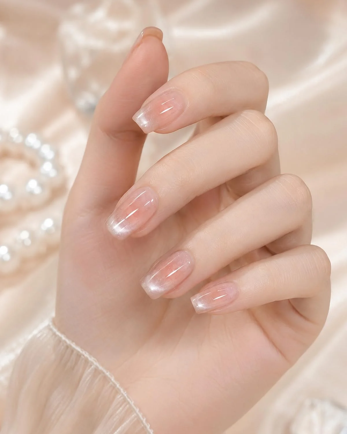 Smooth Skiennix Cat Eye Press On Nails - Light Nude 30 Pcs 15 Sizes Summer Short Square Fake Nails with Glue Lightweight Natural Reusable Stick On Nails Clean