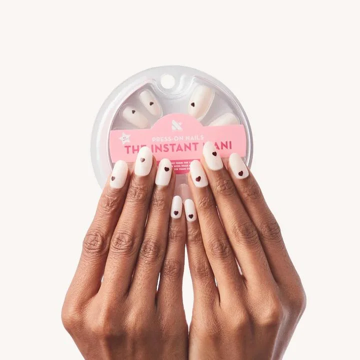 Fine Vampy Heart Press-On Part-of-Set - Olive and June World-Class