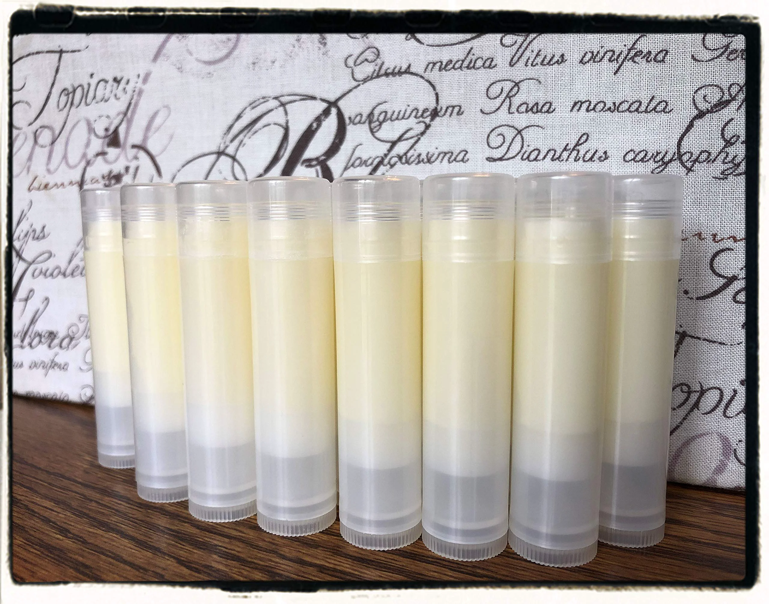 Reusable Majestic Lips 40 Buttercream Cupcake Handmade All Natural Lip Balms Without Labels in Clear Tubes with Caps Top-Quality