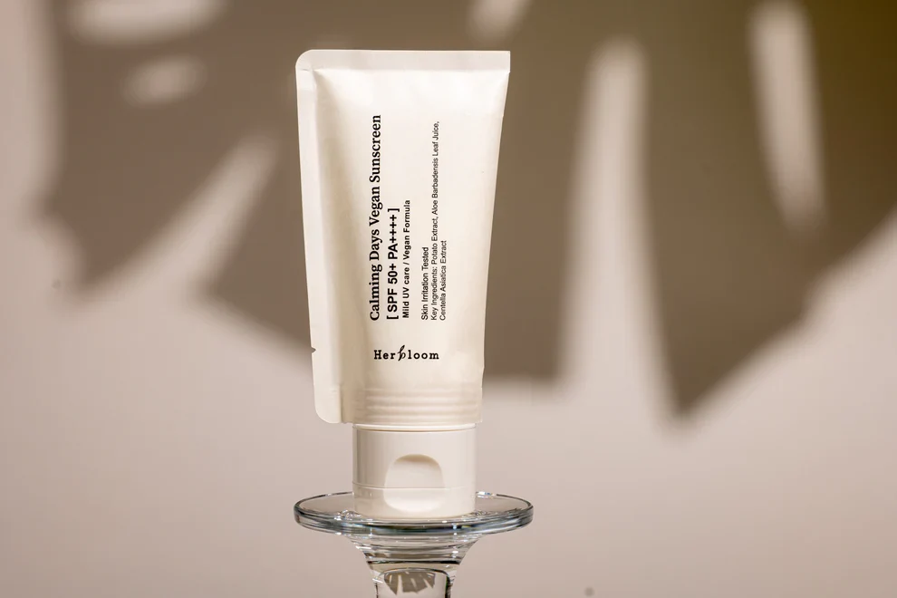 Stylish Herbloom Vegan Sunscreen-50ml Fine