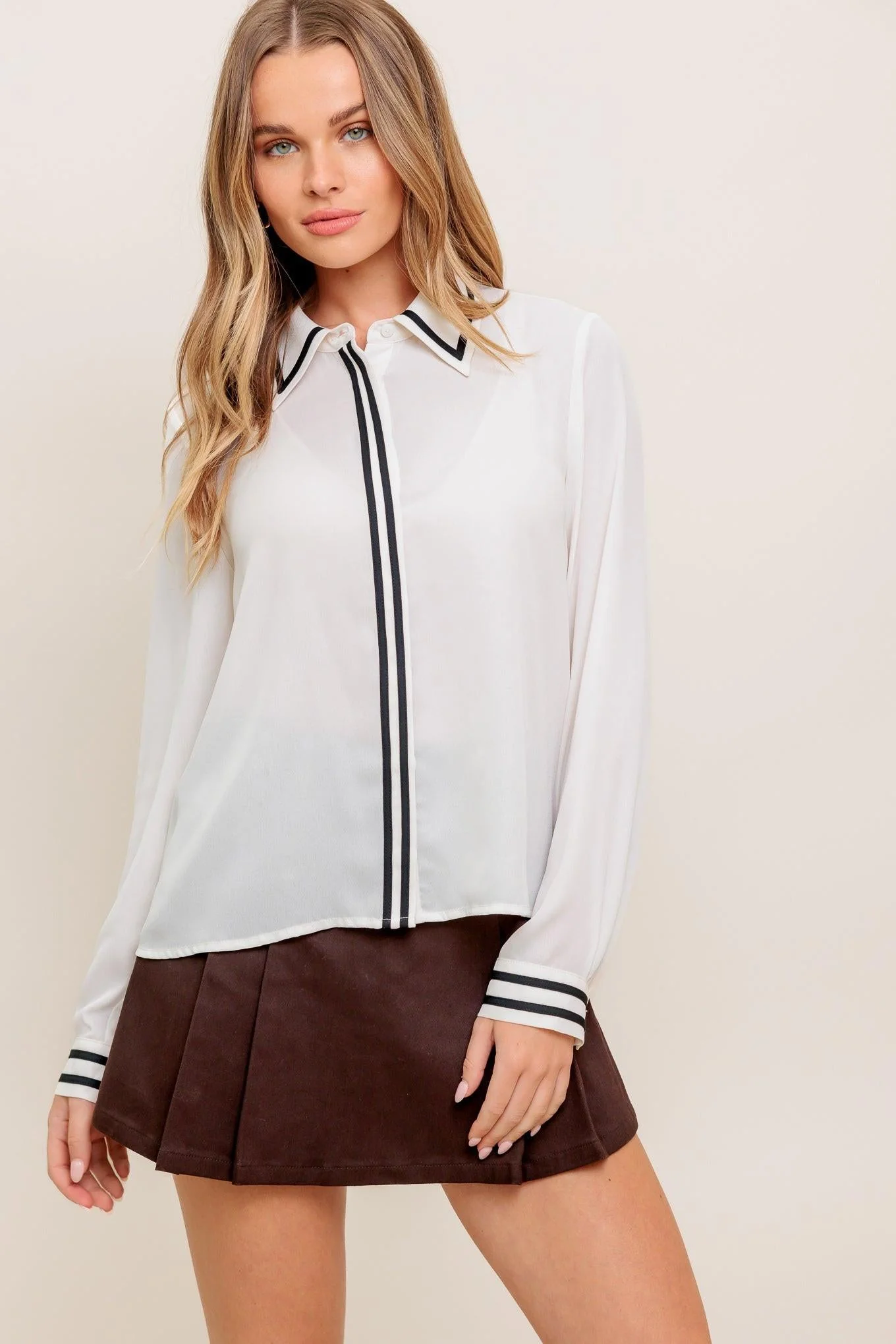 Dependable Wander Leaf Ivory Woven Top Expertly Made