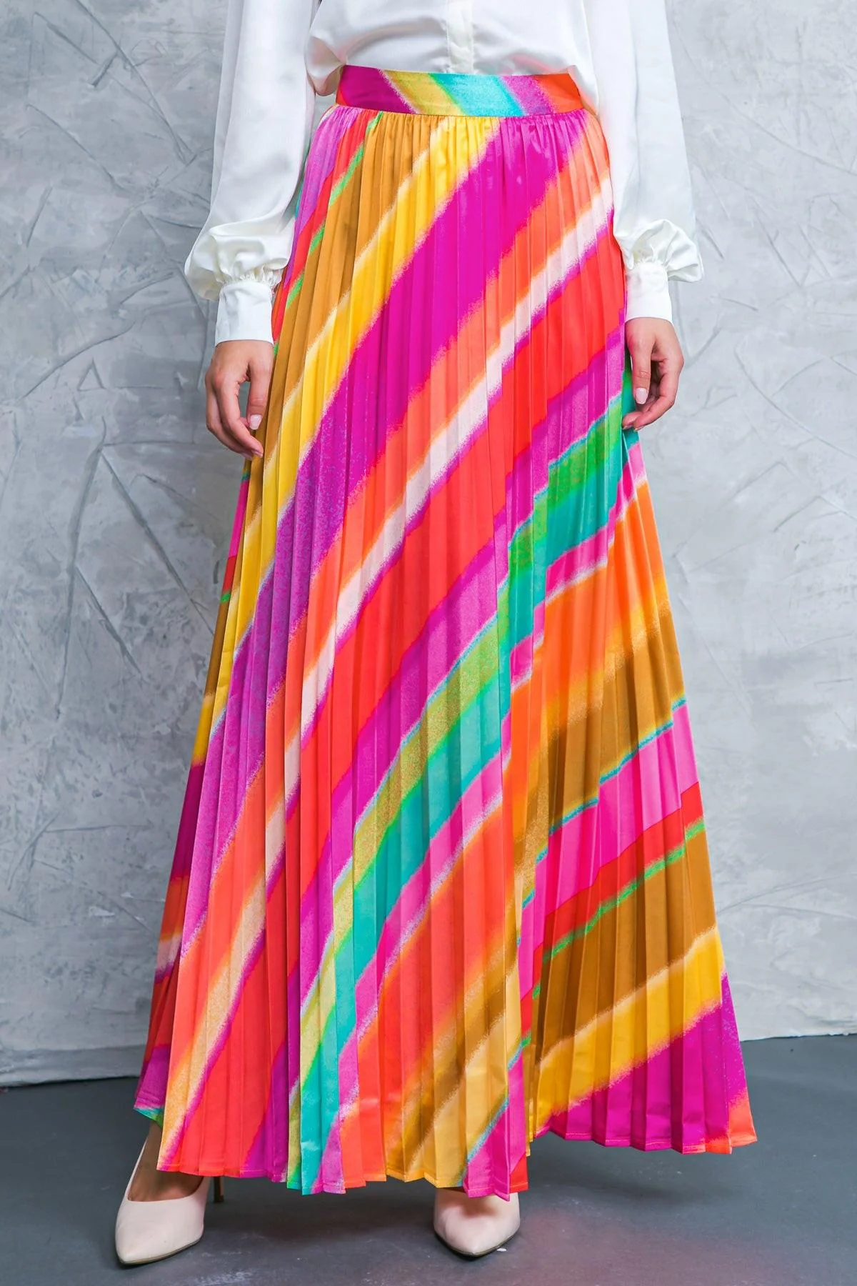 Eco-Friendly Dramatic Dreams Woven SkirtDRAMATIC DREAMS WOVEN TOP Expertly Made
