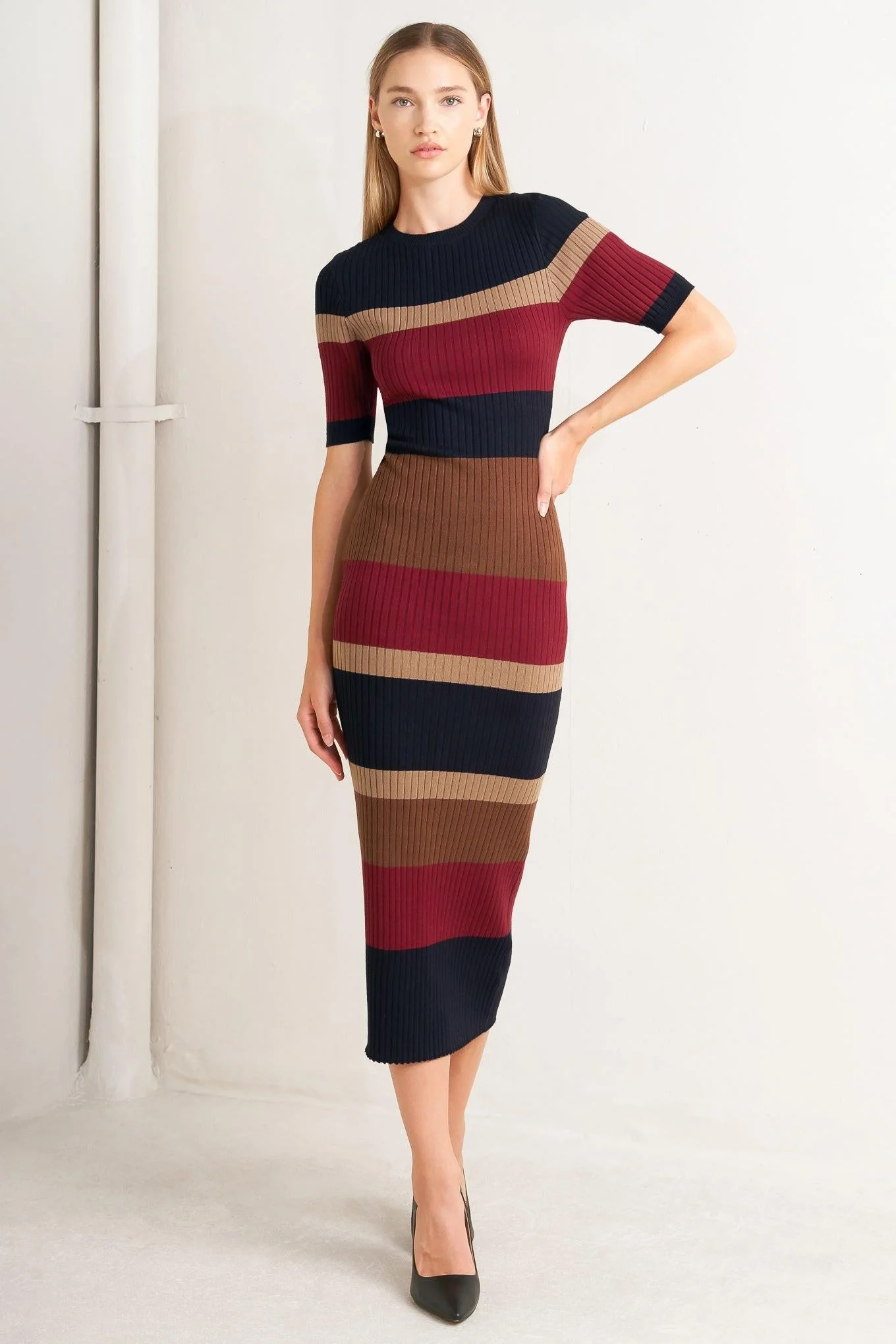 Refined Fall Rhythm Color Blocked Midi Sweater Dress Specialty