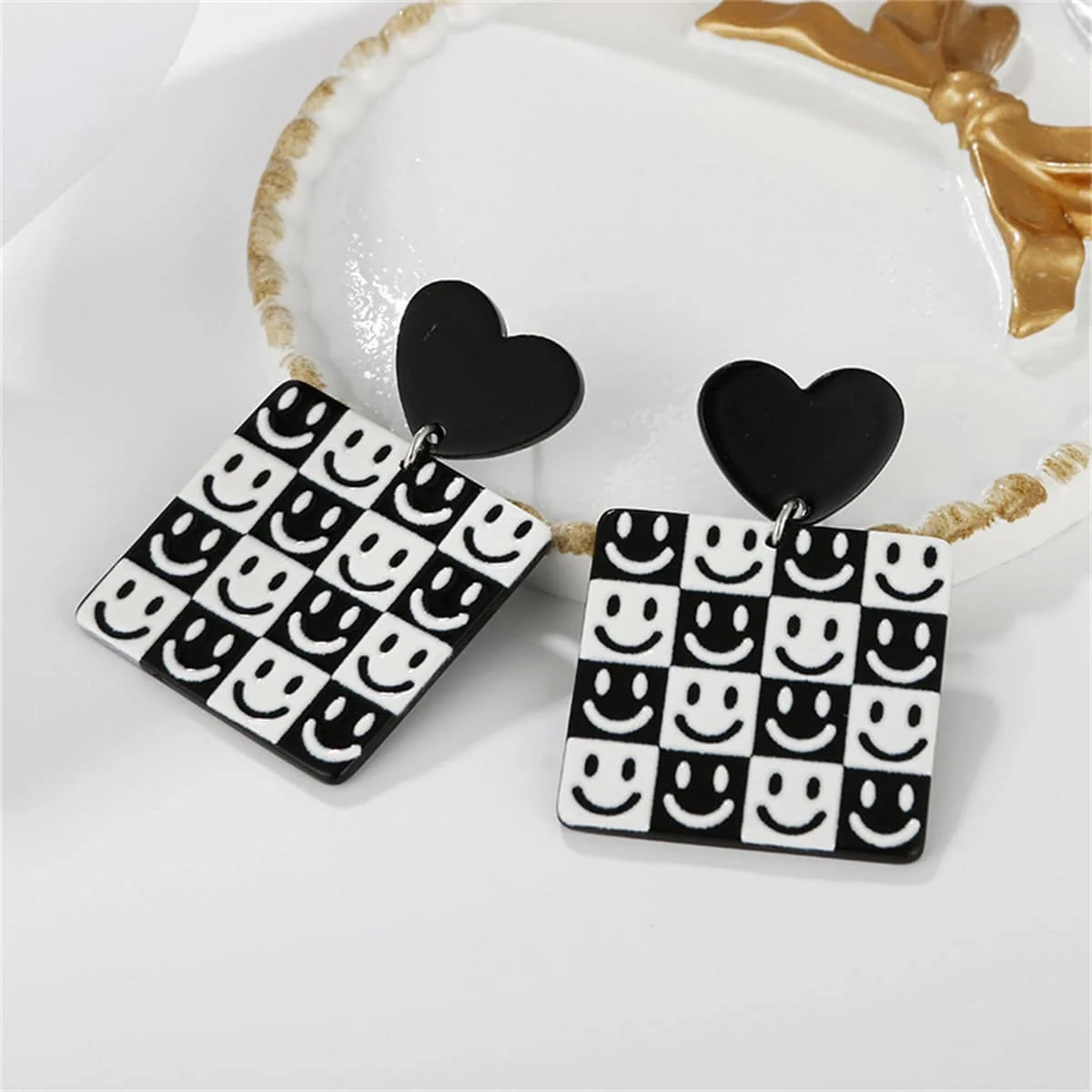 Fine Crafted Black White Heart Smiley Square Drop Earrings Genuine