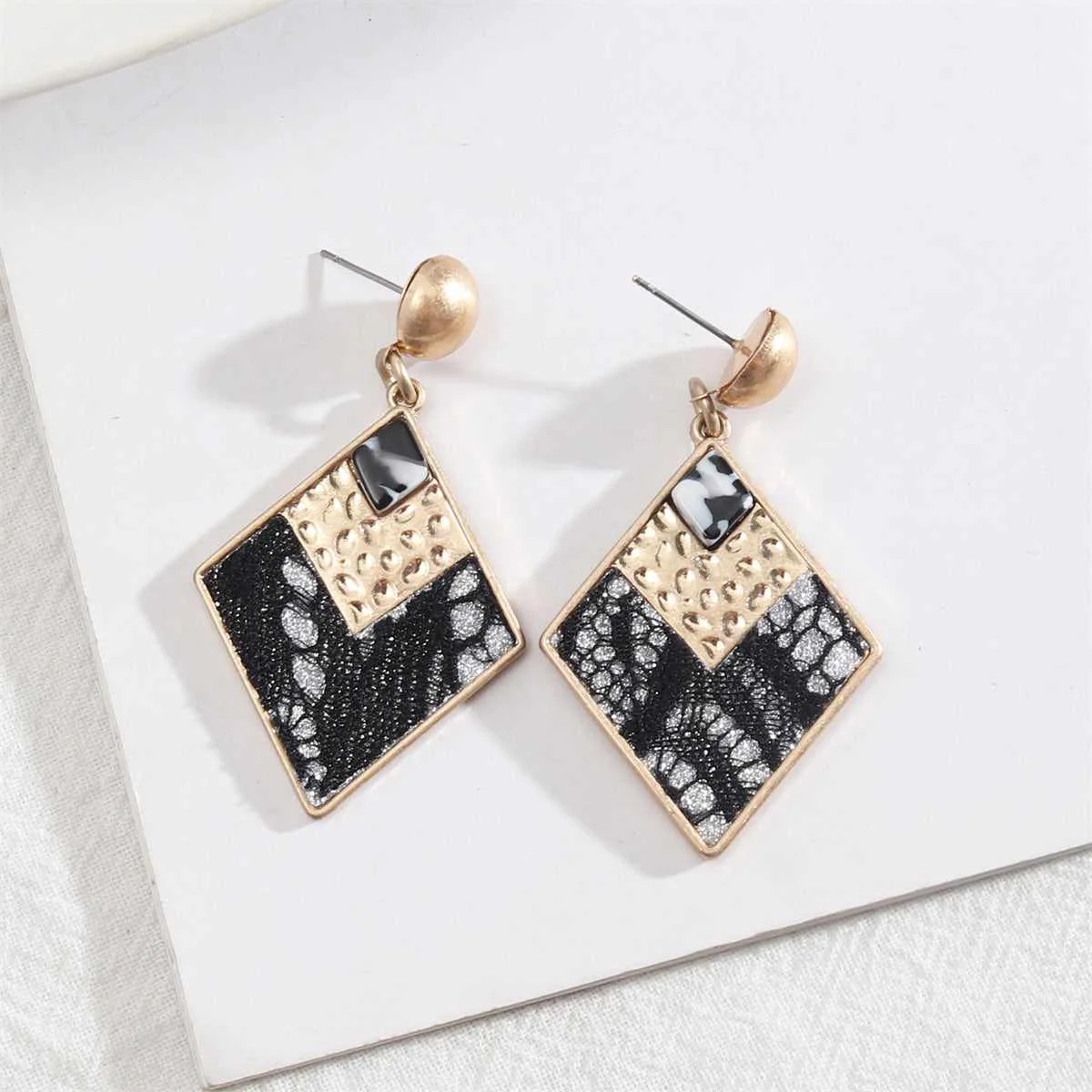 Green Black Polystyrene Goldtone Leopard Rhombus Drop Earrings Organic