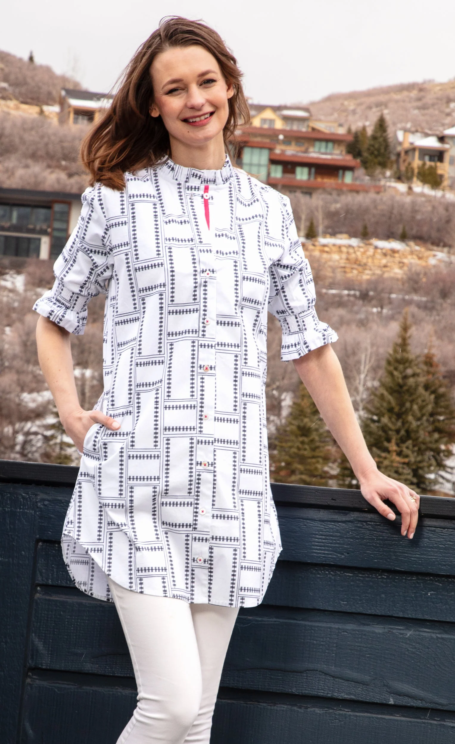 Long-Lasting Big Shirt Tunic with Ruffle Sleeves White Geo Natural